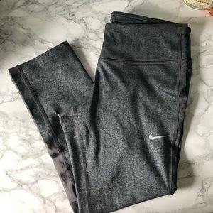 Nike Cropped Mesh Leggings